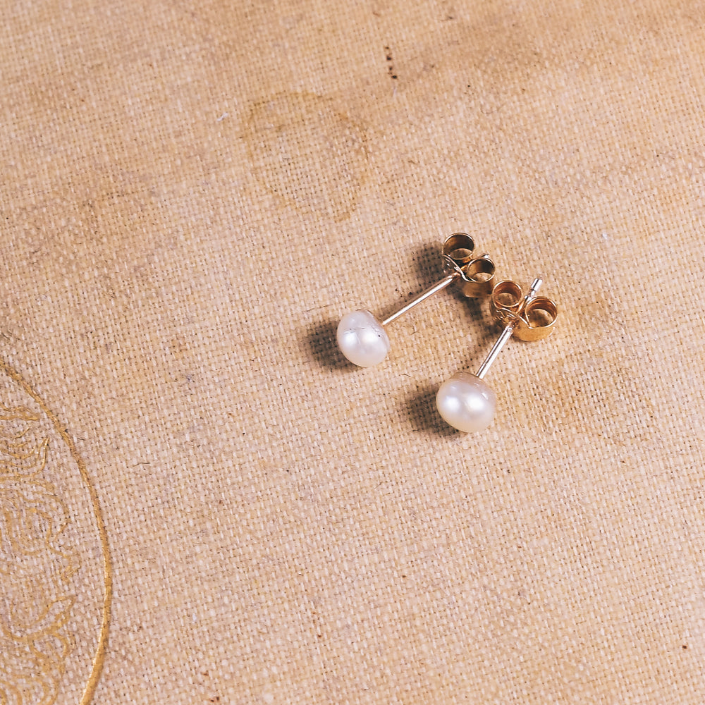 Natural Pearl Stud Earrings