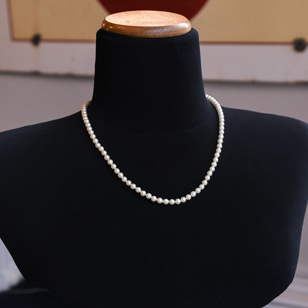 Art Deco Pearl Necklace