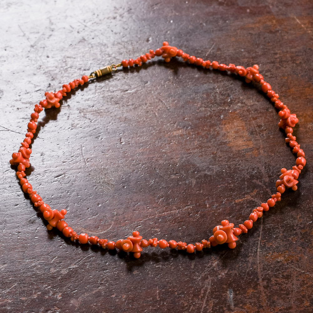 Georgian Grand Tour Coral Necklace