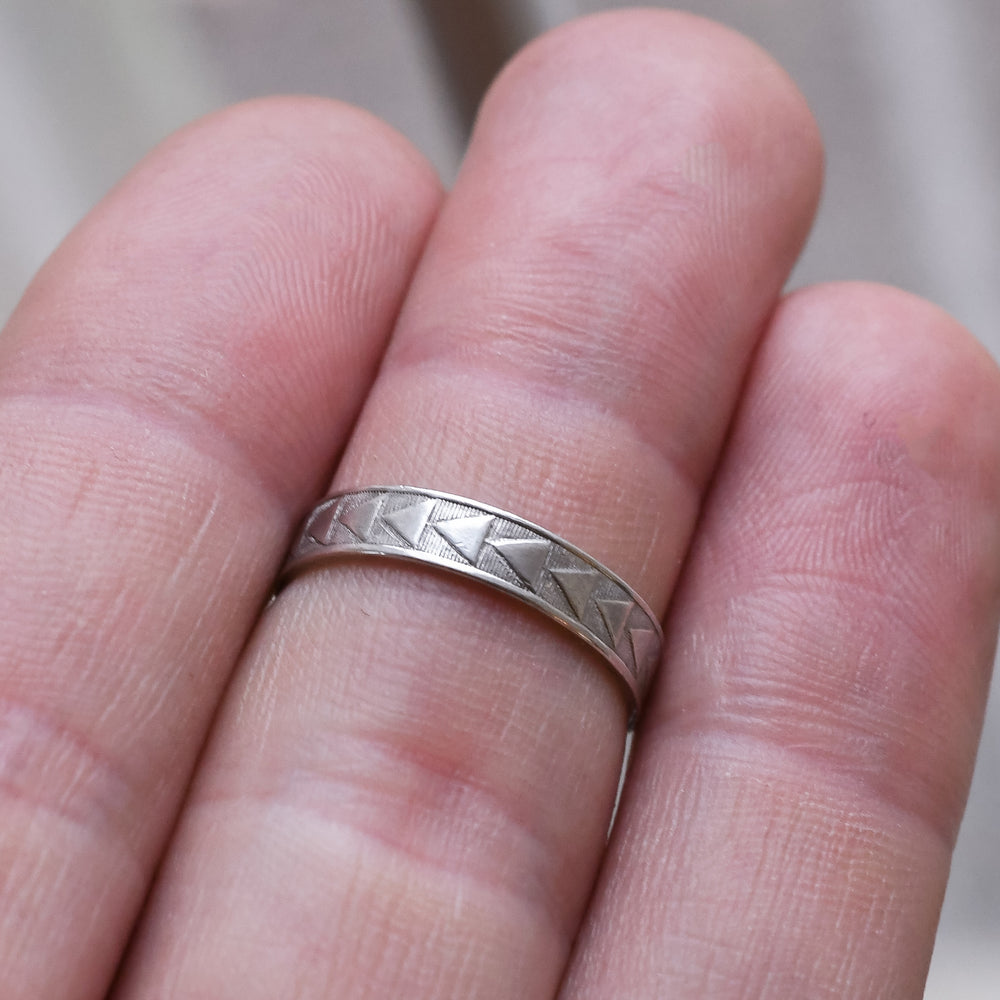 Art Deco Many Triangles Ring