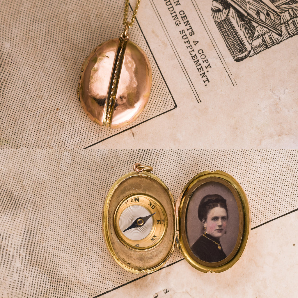 Gold compass locket Clearance