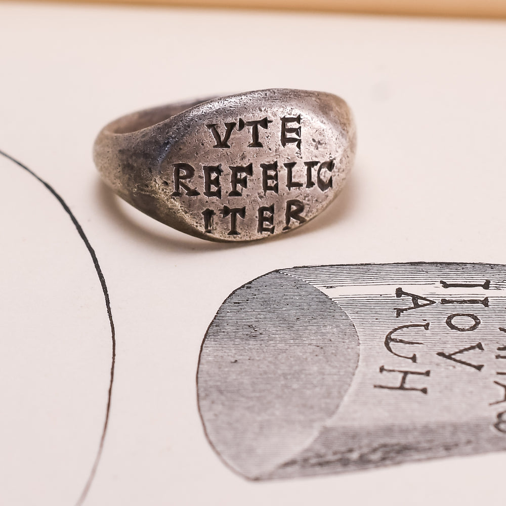 Ancient Roman UTERE FILICITER Silver Signet Ring