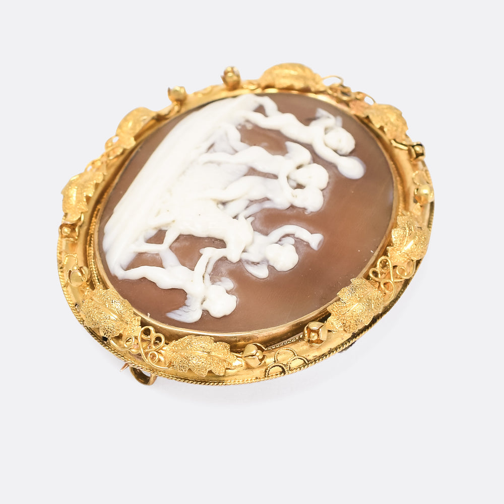 Early Victorian Bacchanal of Putti Cameo Brooch
