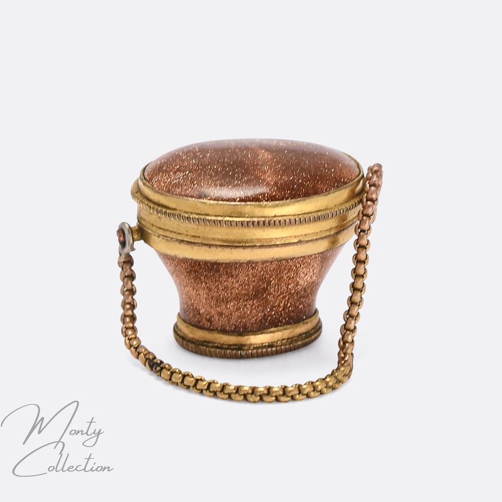 Georgian Goldstone Urn Charm