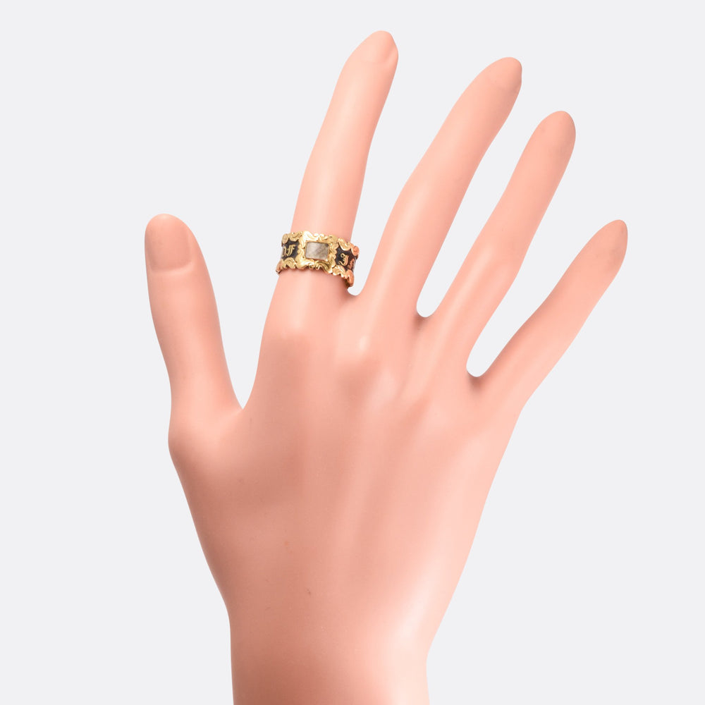 Georgian IN MEMORY OF Locket Memorial Ring