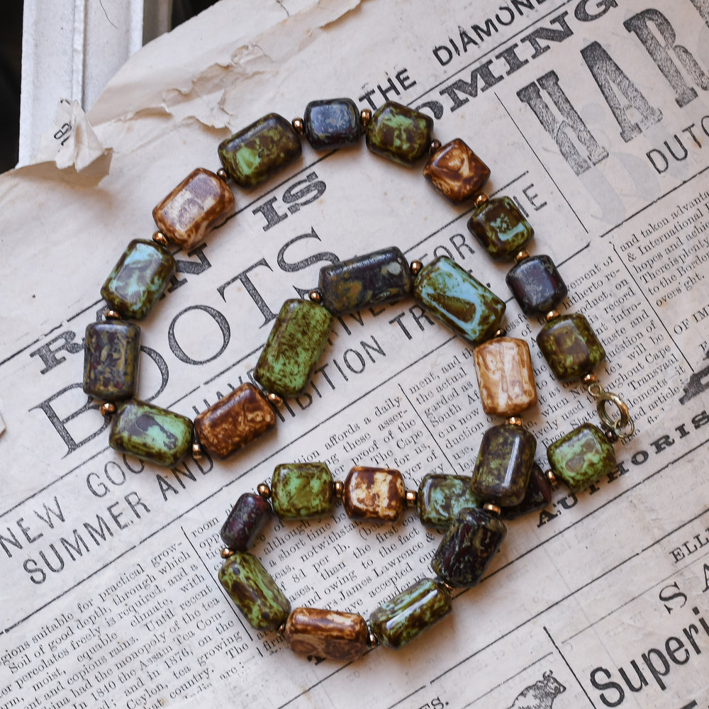 Vintage Glass Agate Beaded Necklace