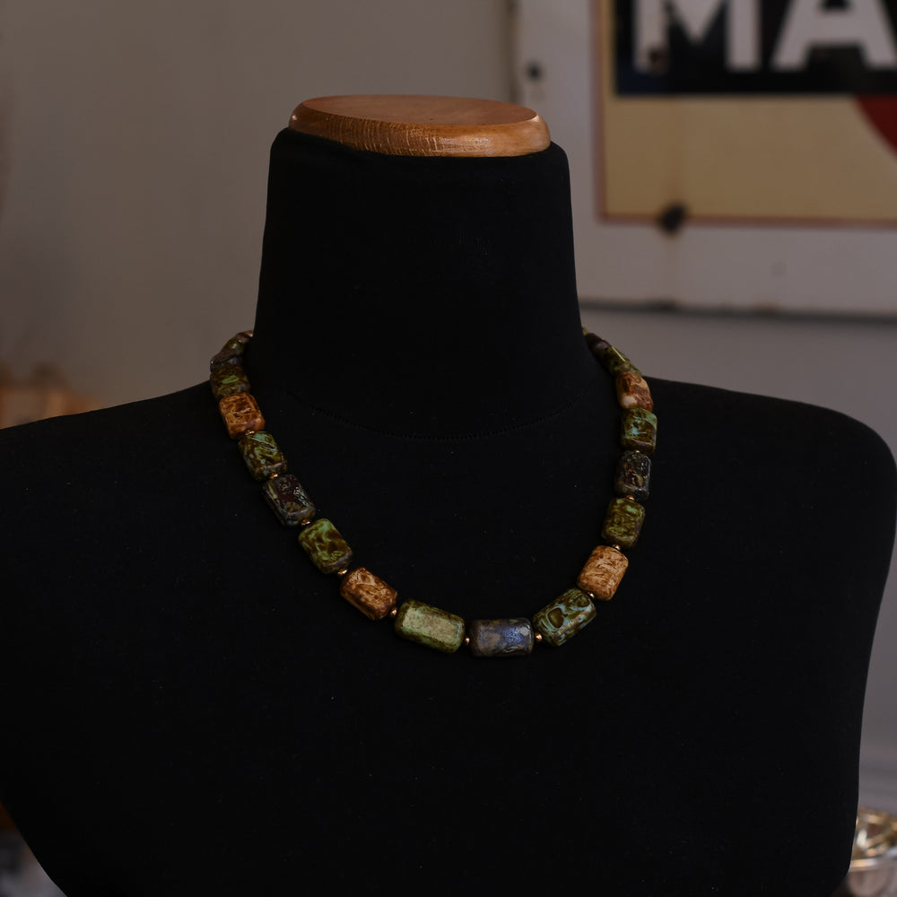 Vintage Glass Agate Beaded Necklace