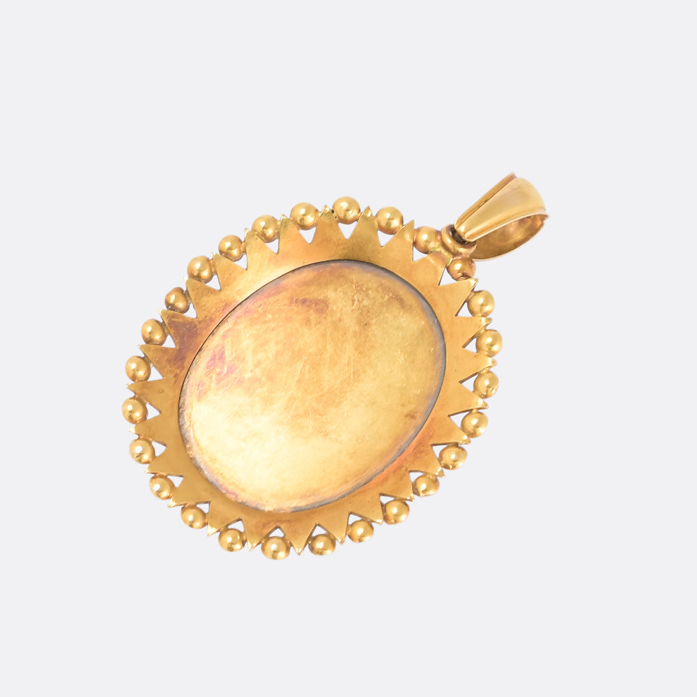 Mid-Victorian Essex Crystal Bullfinch & Grape Vine Suite