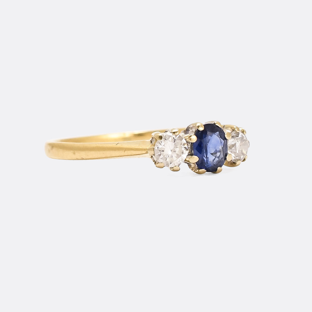 Mid Century Cornflower Sapphire & Diamond Trilogy Ring
