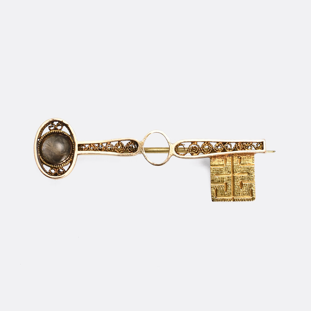 Regency Period Key Memorial Brooch