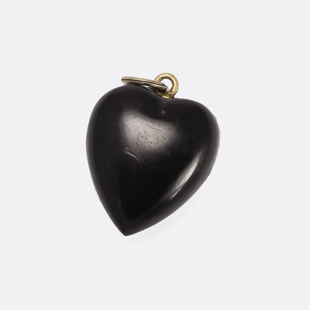 Victorian Fish-Scale Pique Heart Pendant