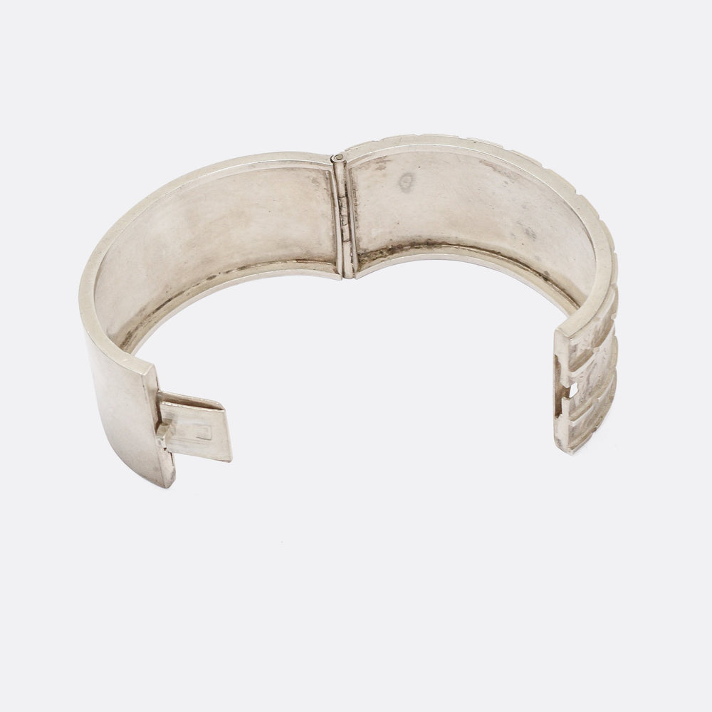 Victorian Foilate Chased Silver Cuff Bangle