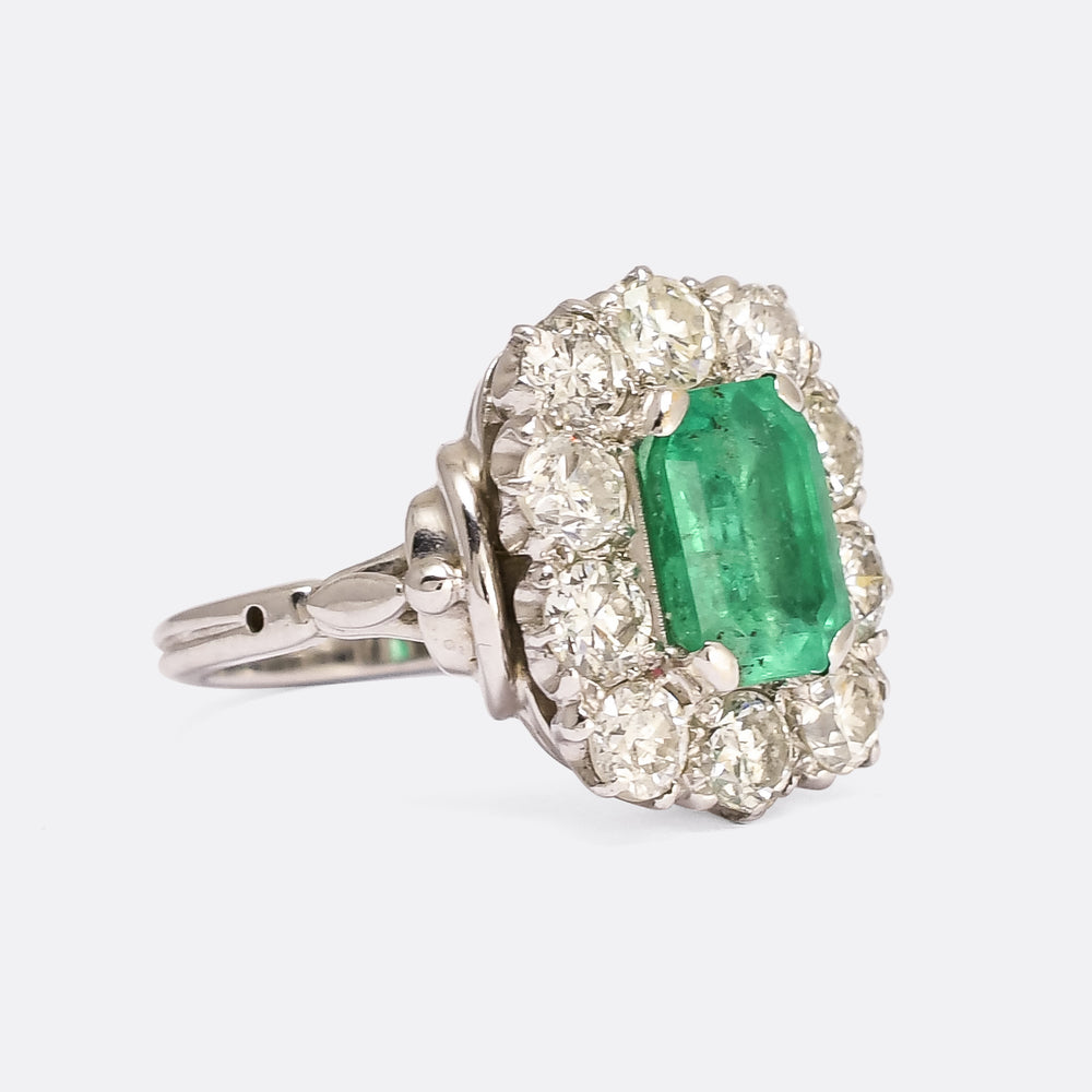 Vintage 2.5ct Emerald & Diamond Cocktail Ring