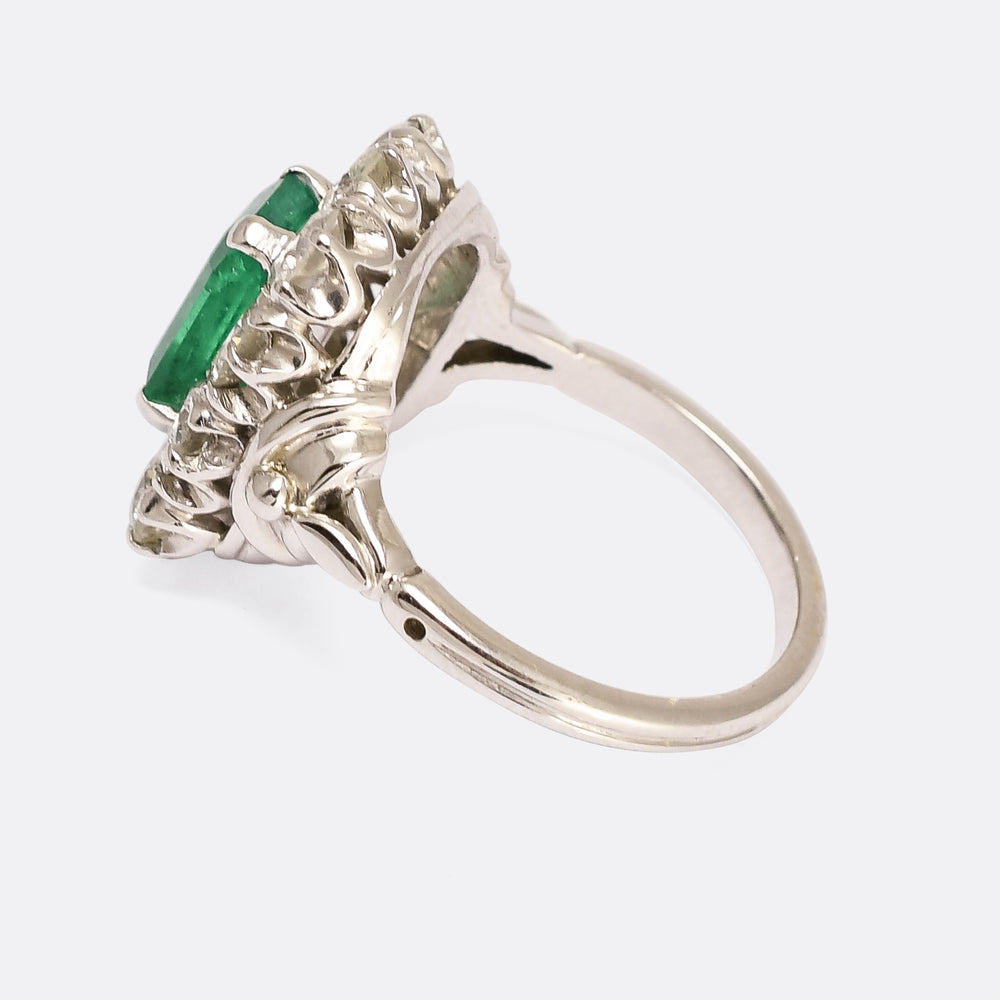 Vintage 2.5ct Emerald & Diamond Cocktail Ring