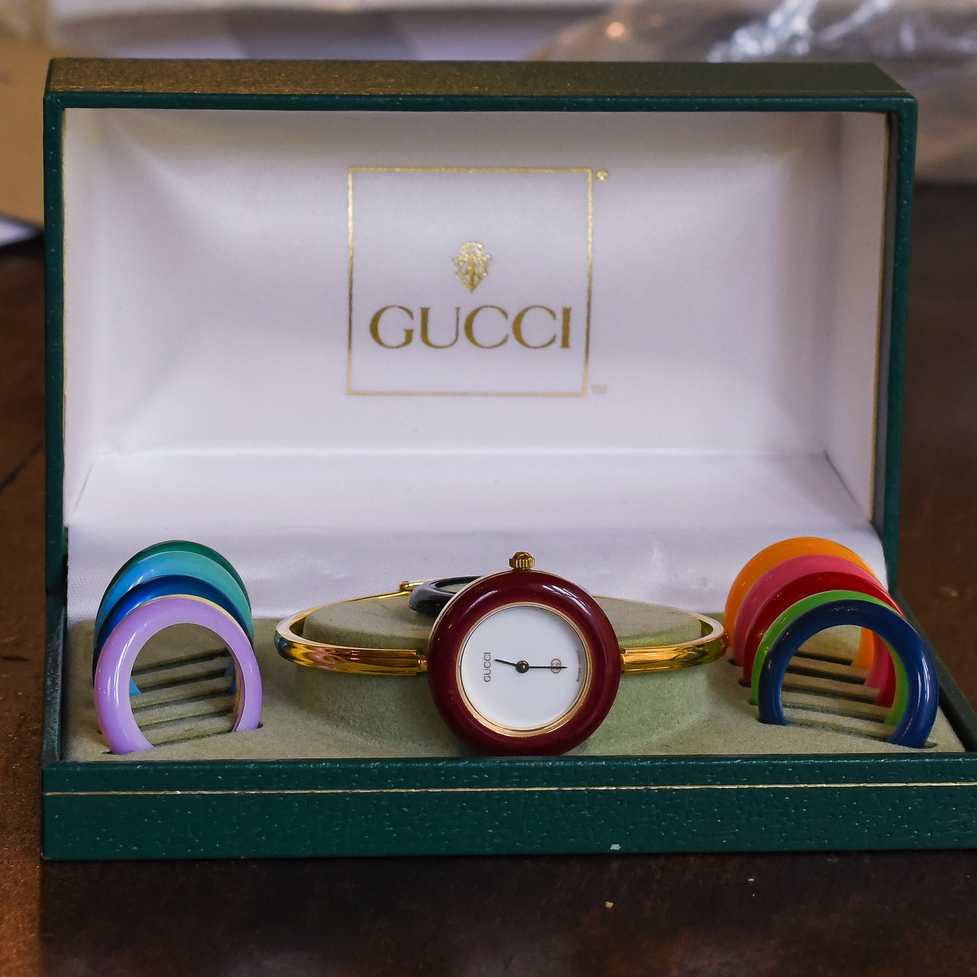 Vintage Gucci Watch With Interchangeable Bezels – Butter Lane Antiques