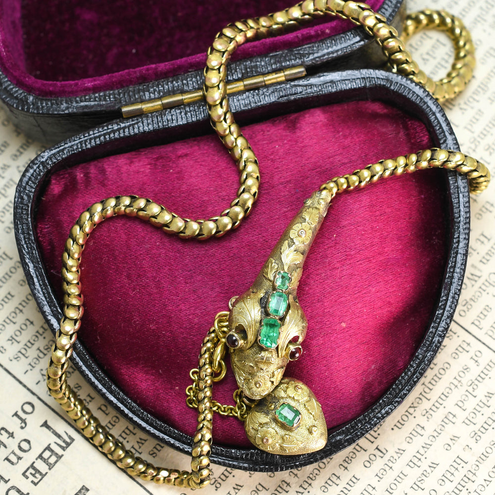 Regency Period Emerald Snake & Heart Collar