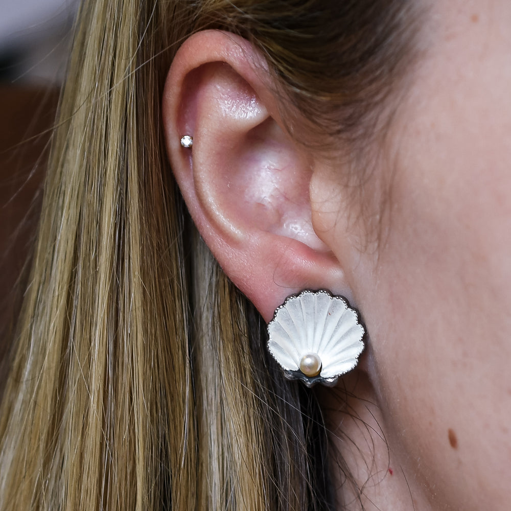 Art Deco Enamel & Pearl Scallop Shell Earrings