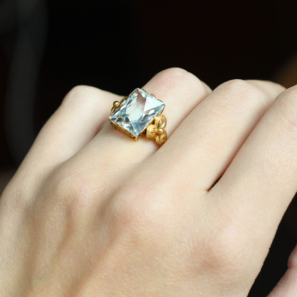 Art Nouveau 6.38ct Aquamarine Solitaire Ring