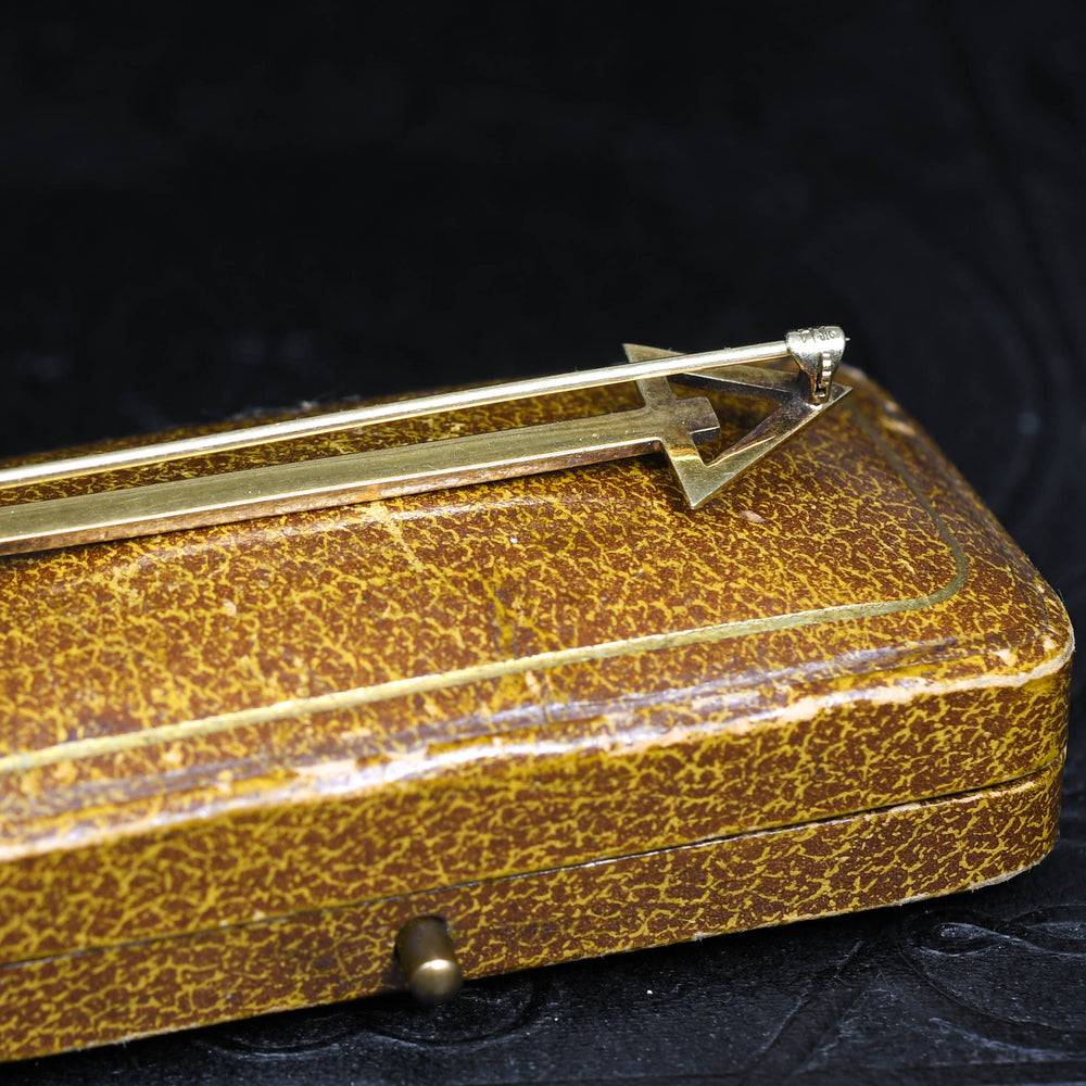 High Art Deco French Enamel Double Arrow Brooch