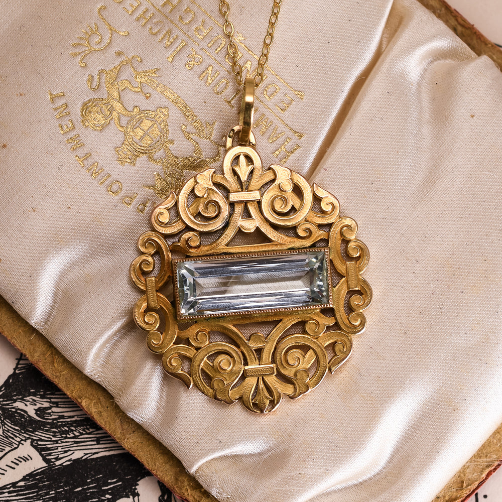 Art Nouveau 8.1ct Aquamarine Pendant