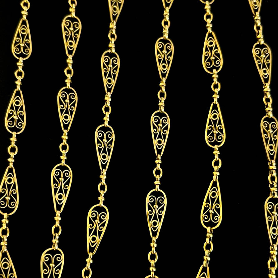 Art Nouveau French 18k Gold Long Chain 60