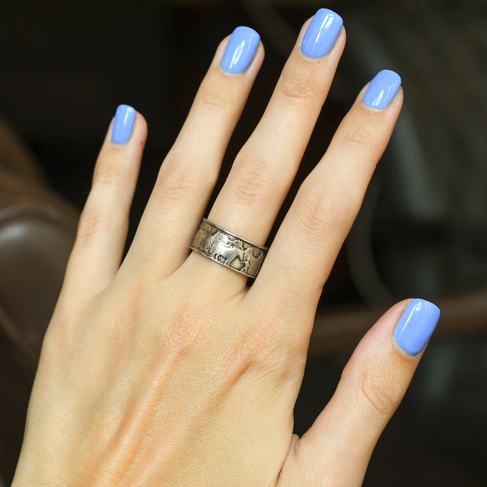 1970s Pastoral Scene Ring