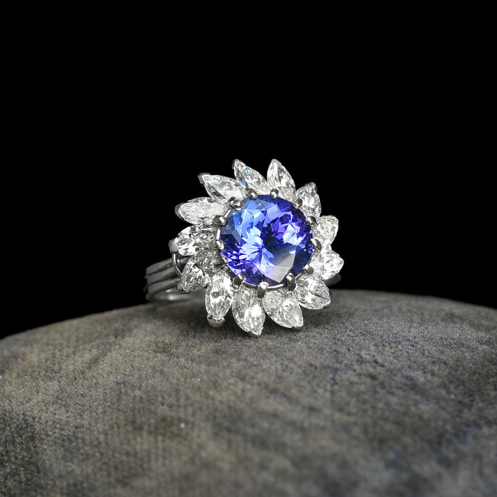 Vintage 2.23ct Tanzanite & Diamond Flower Cluster Ring