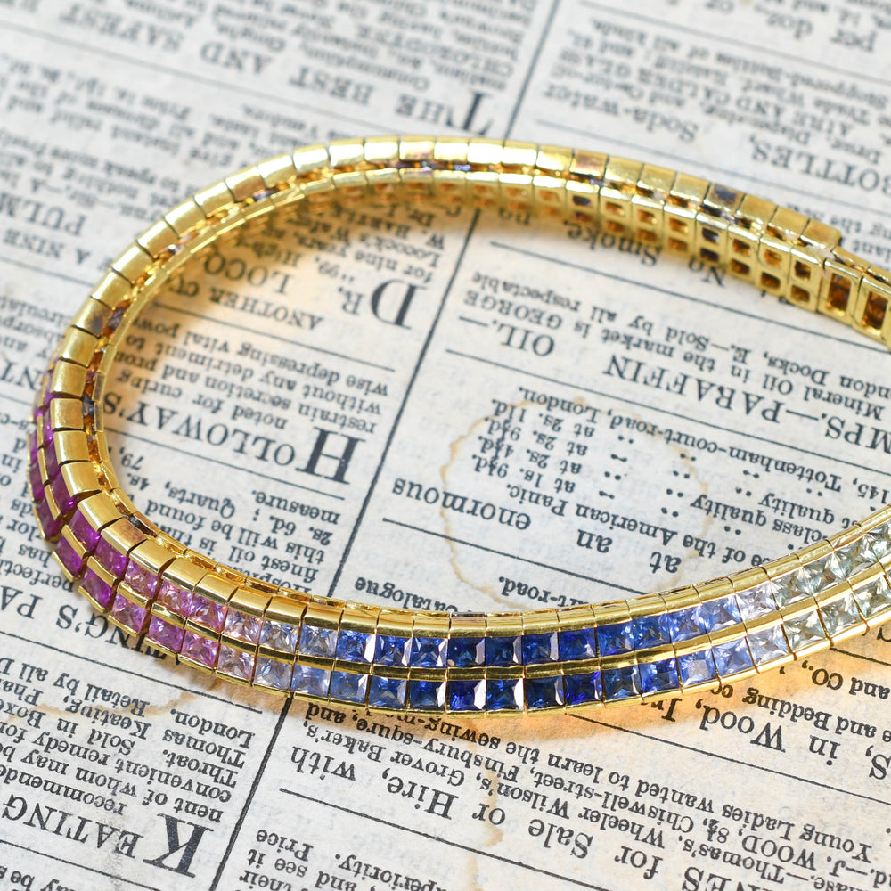 Vintage Rainbow Sapphire 18k Gold Necklace