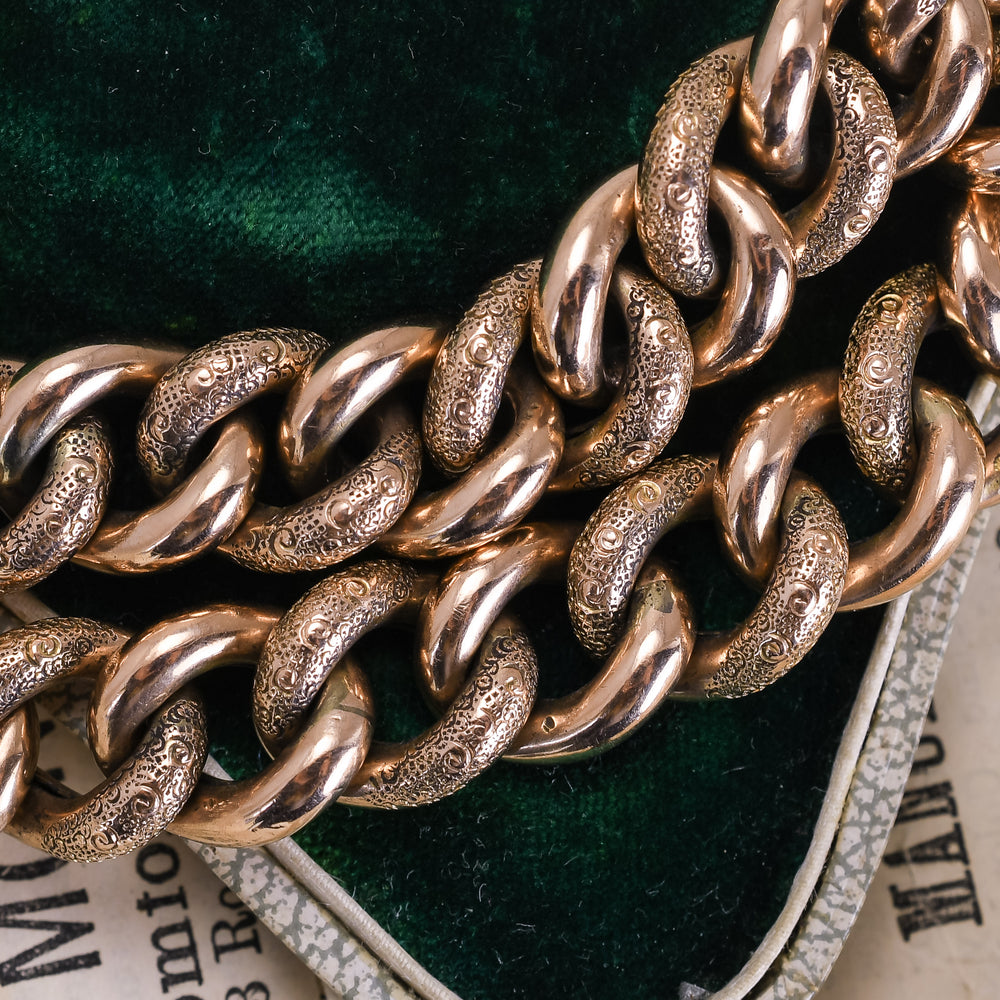 Victorian Gold Curb-Link Bracelet with Heart Padlock