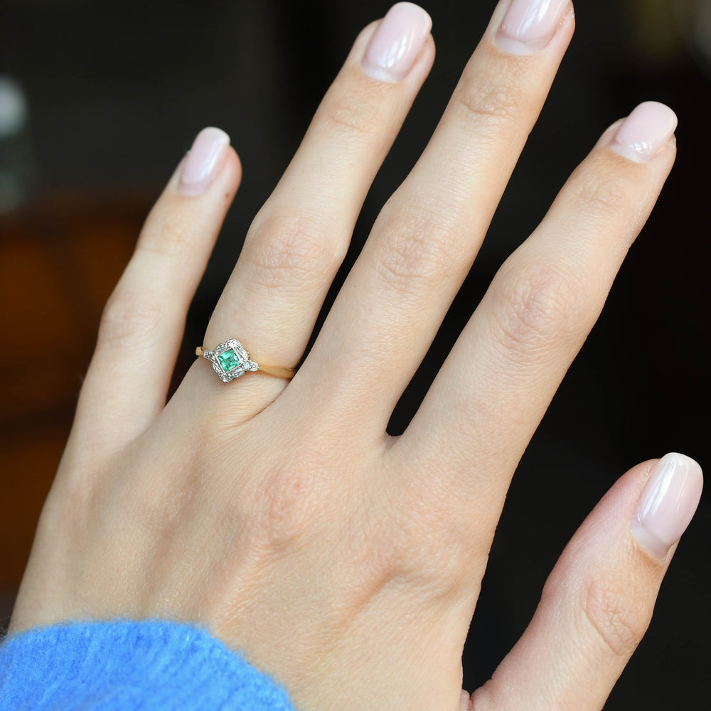 Edwardian Dainty Emerald & Diamond Cluster Ring
