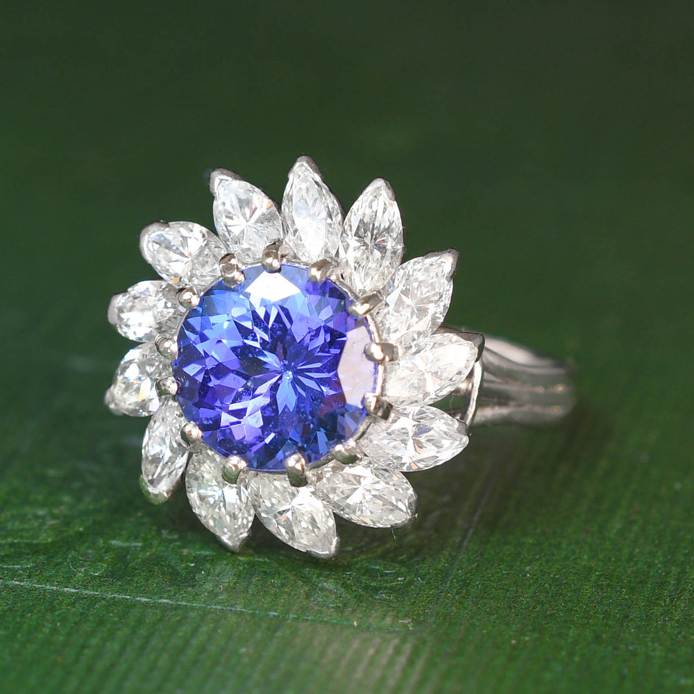 Vintage 2.23ct Tanzanite & Diamond Flower Cluster Ring