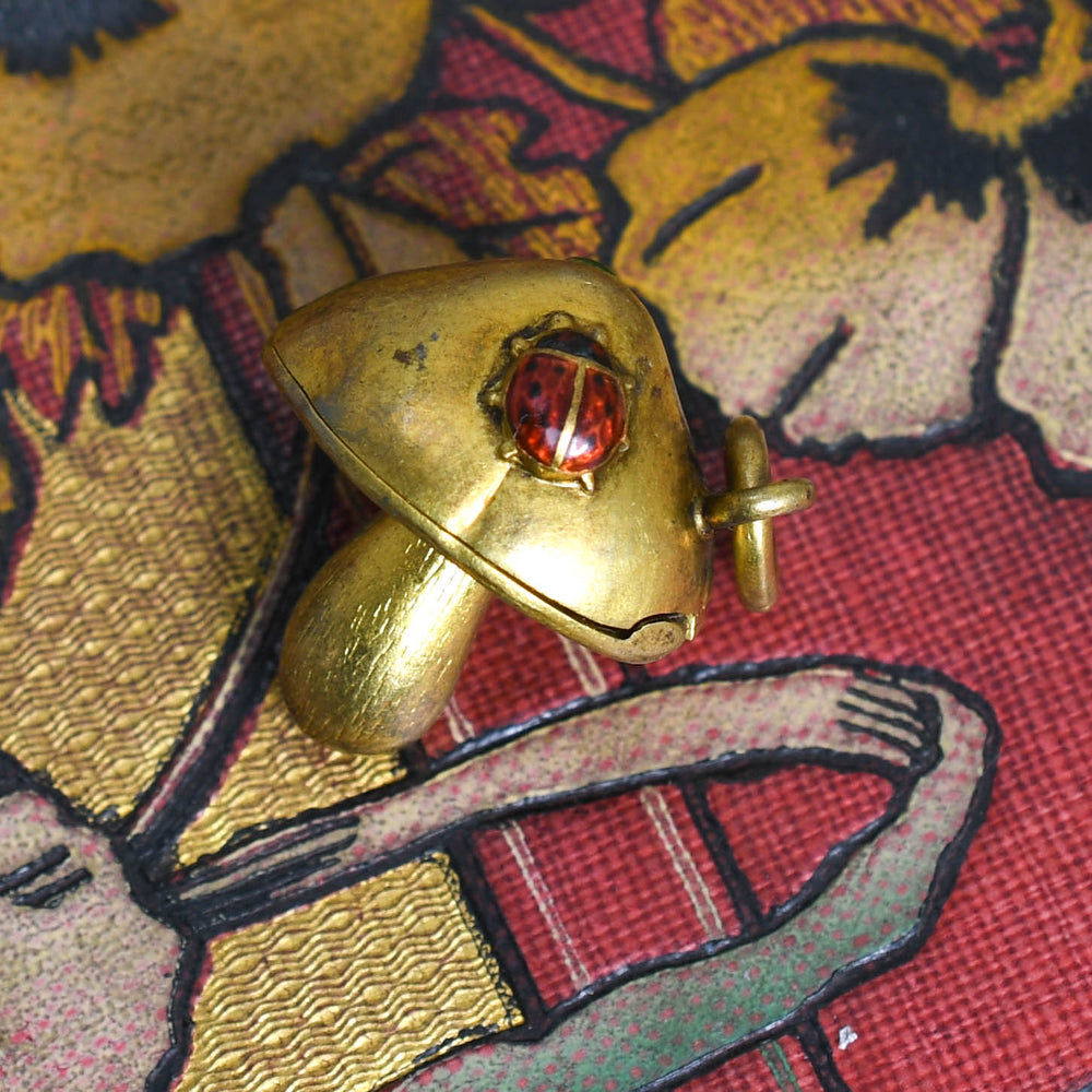 Late Victorian 15k Gold Lucky Toadstool Charm