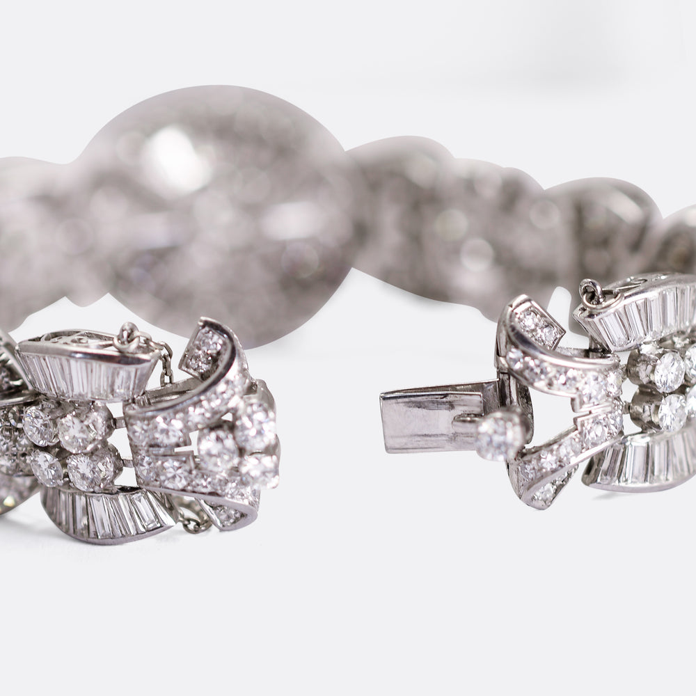 Art Deco 18.0 Carat Diamond Bracelet