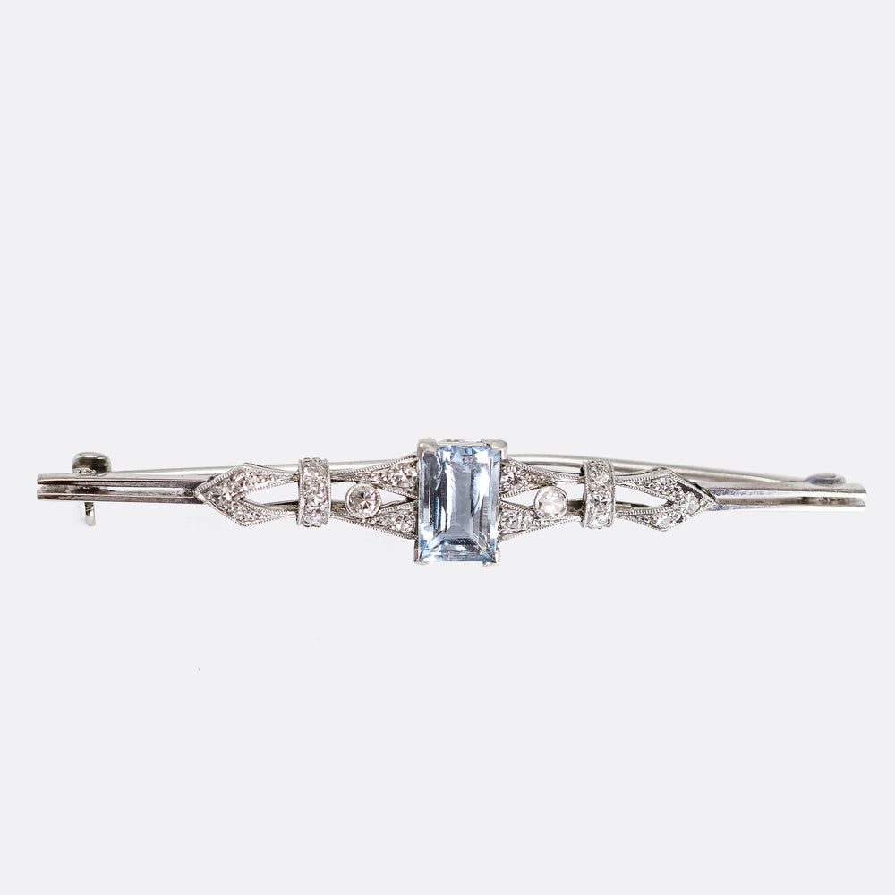 Art Deco Aquamarine & Diamond Brooch