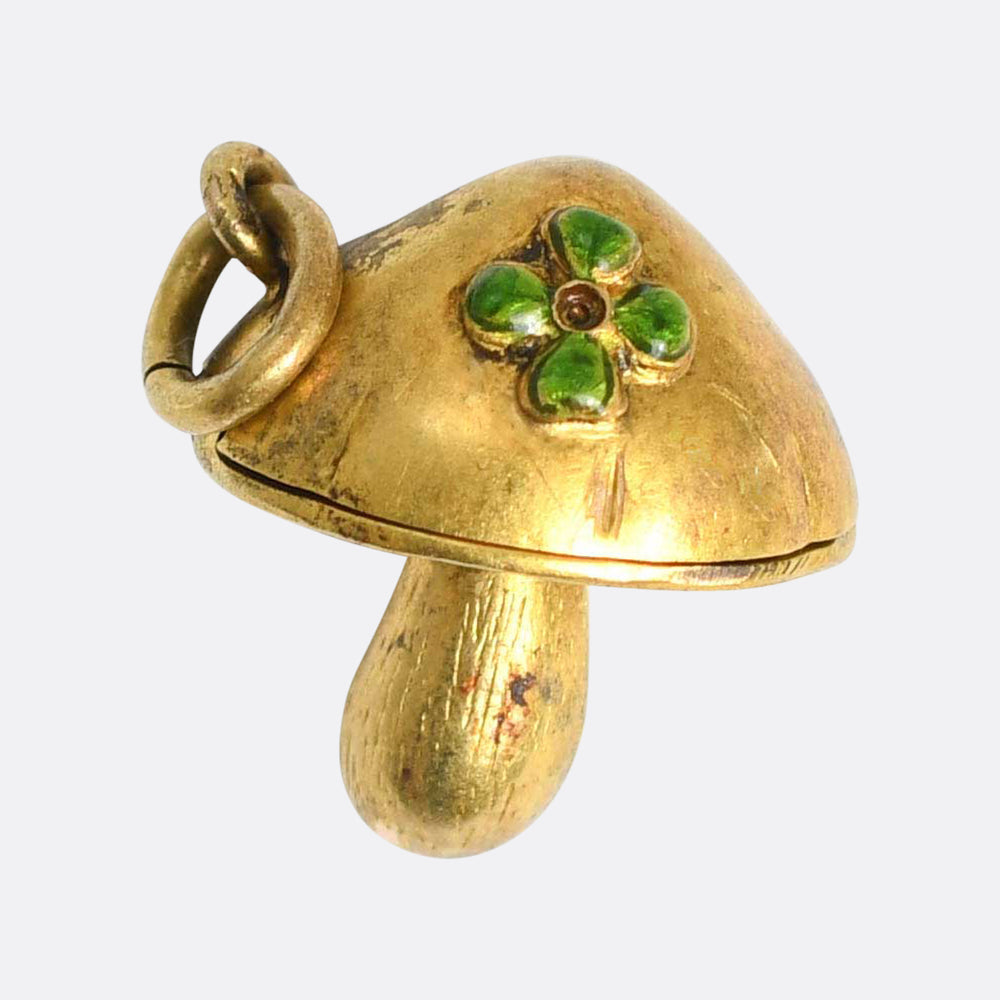Late Victorian 15k Gold Lucky Toadstool Charm