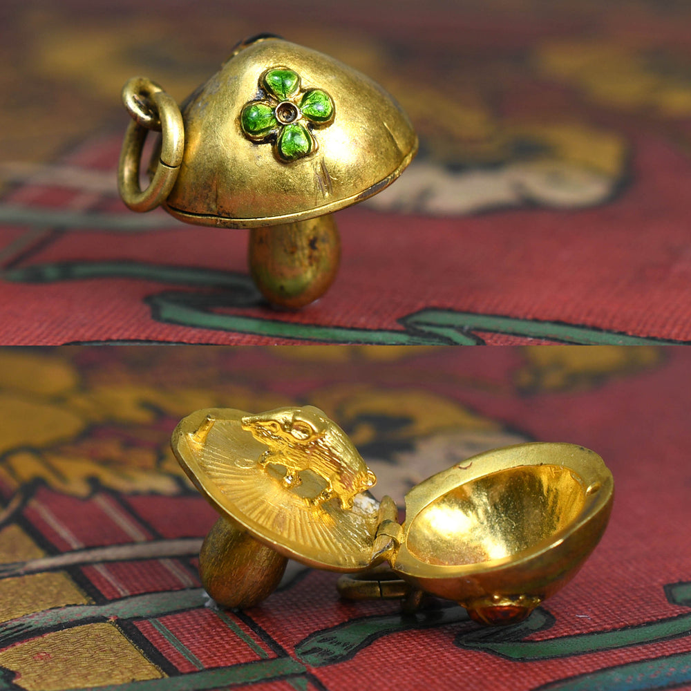 Late Victorian 15k Gold Lucky Toadstool Charm