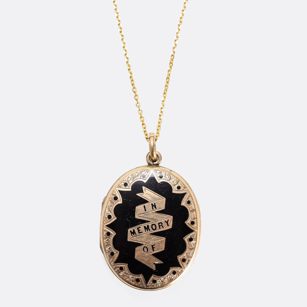 Victorian IN MEMORY OF Oval Mourning Locket