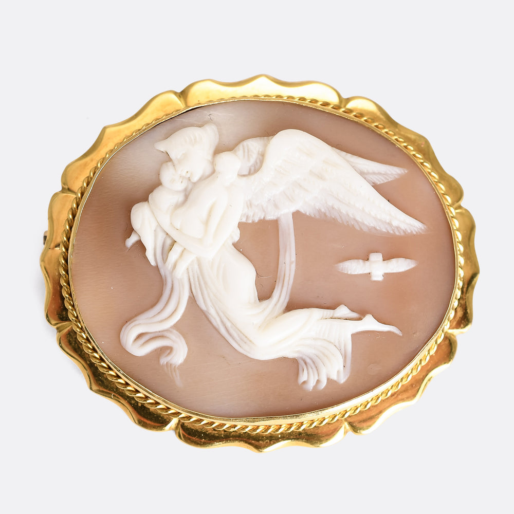 Victorian Nyx Cameo Brooch