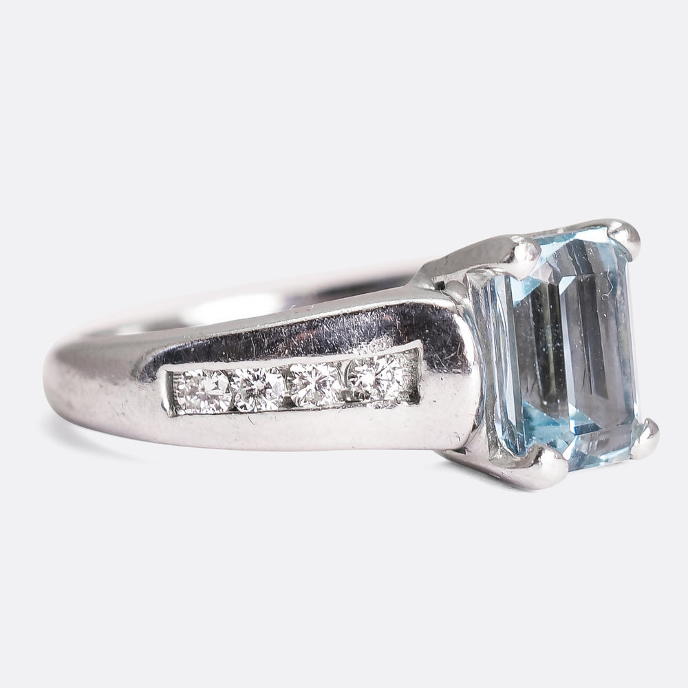 Vintage Aquamarine & Diamond Solitaire Ring