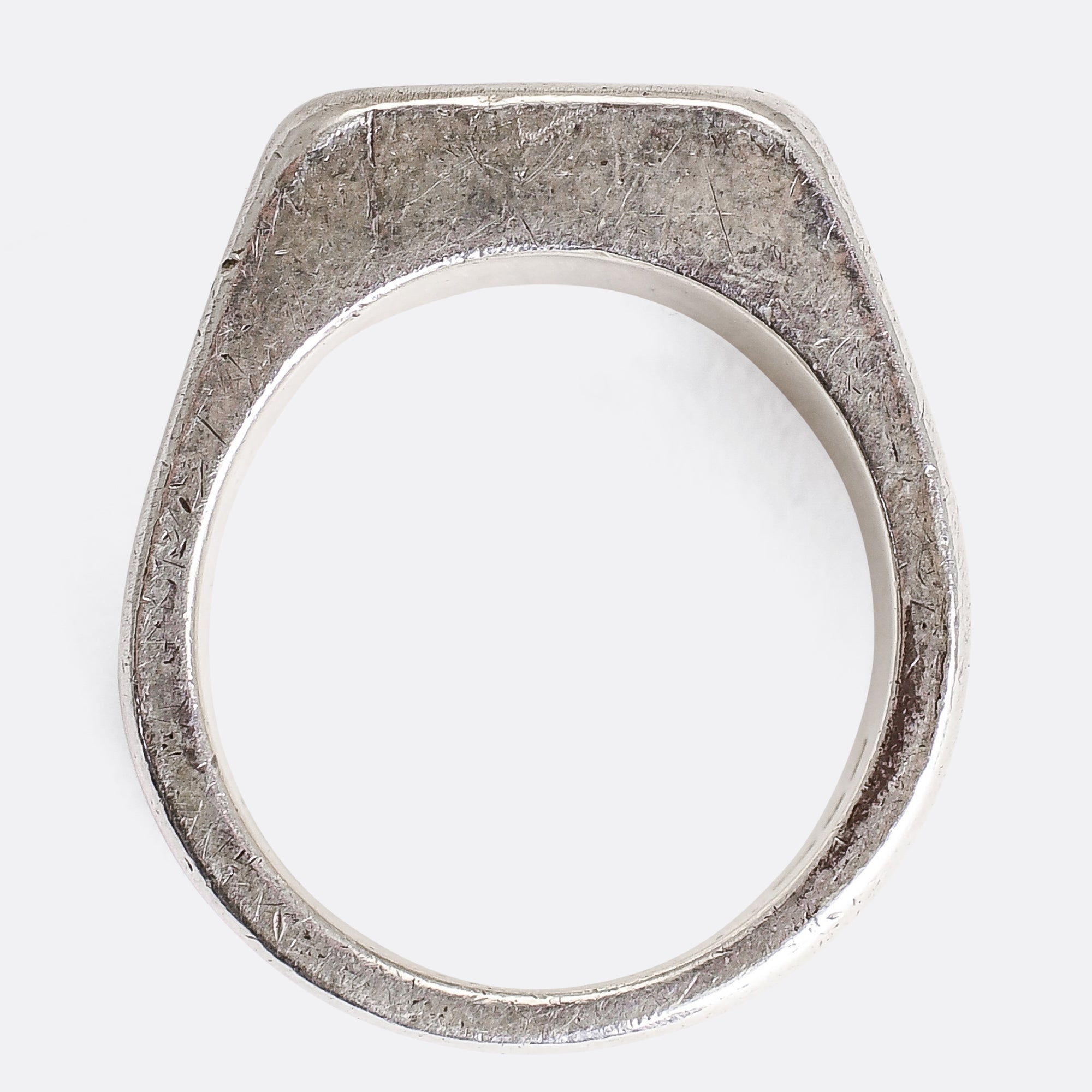 Antique silver signet ring sales