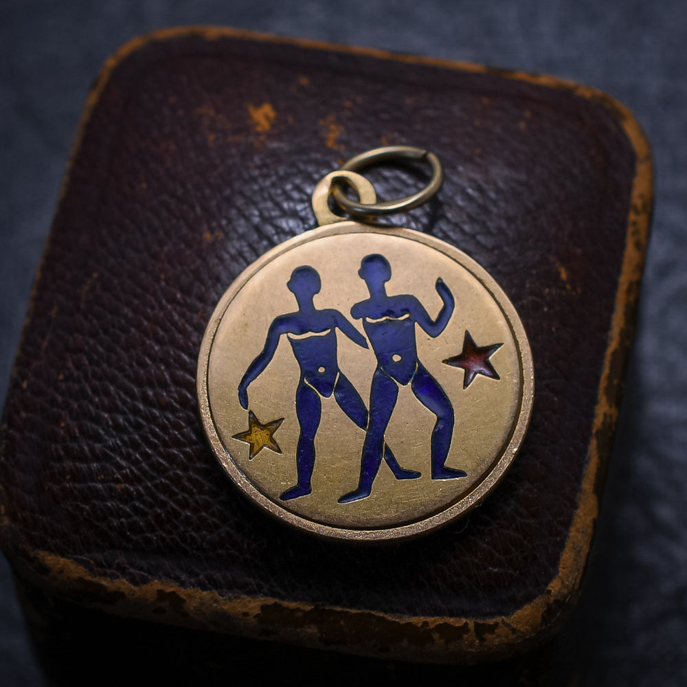 Vintage 18k Gold Enamelled Gemini Medallion