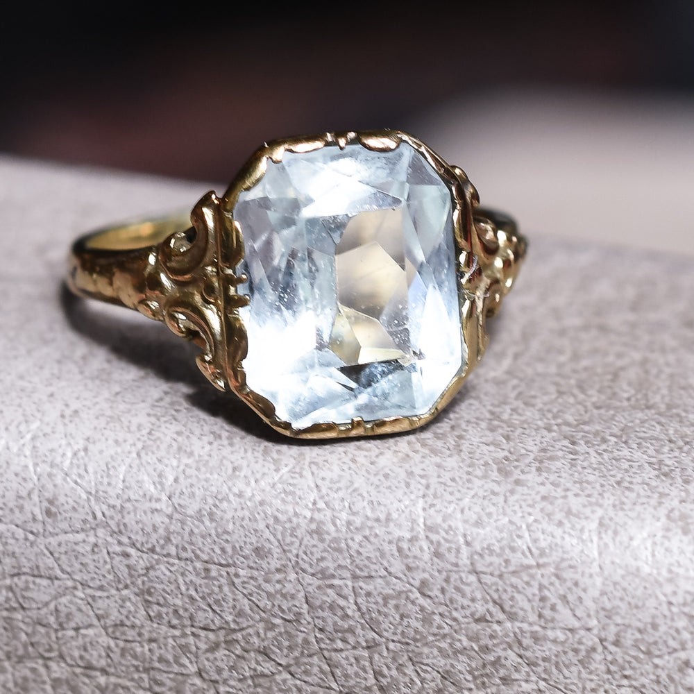 Edwardian 2.68ct Aquamarine Scrolled Shoulders Solitaire Ring