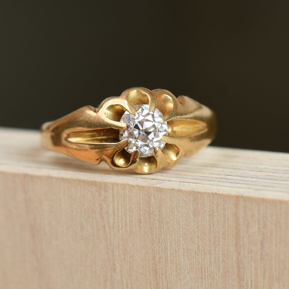 Late Victorian OMC Scalloped Solitaire Ring