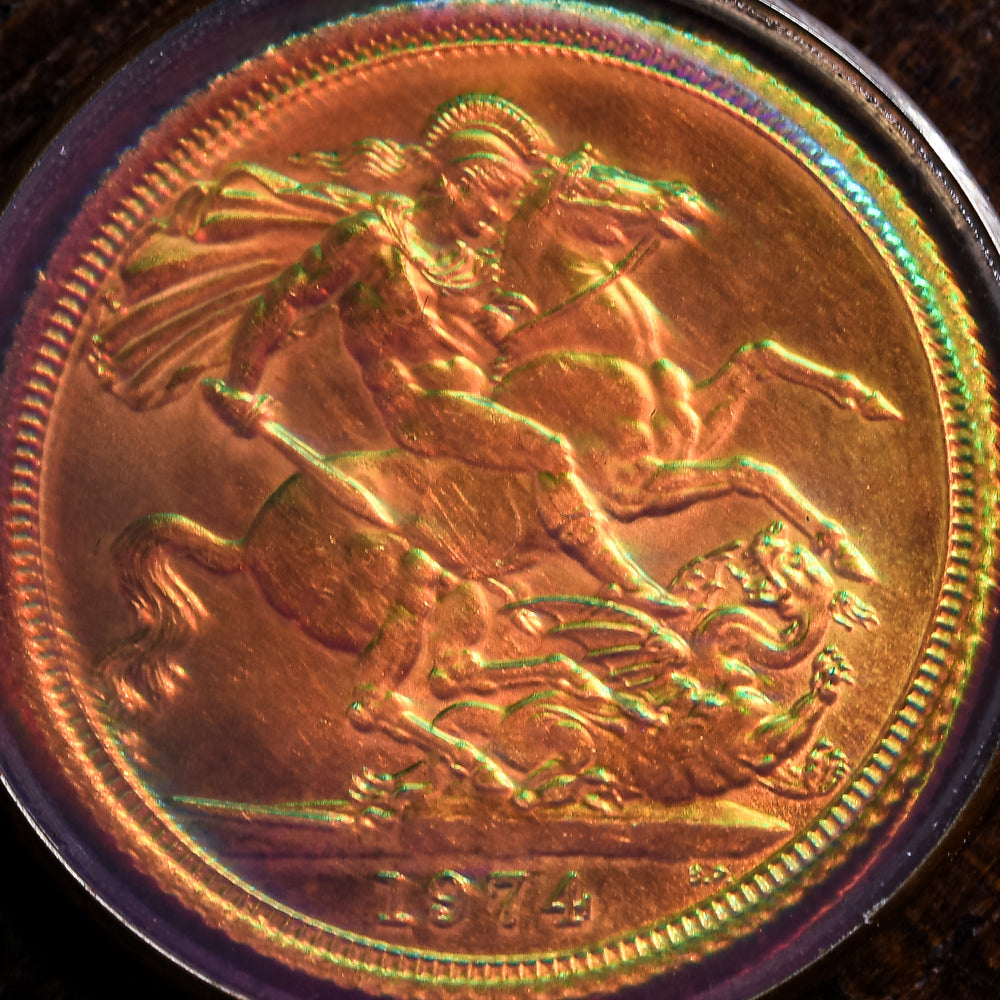 1990s Gold Sovereign Hologram Pendant