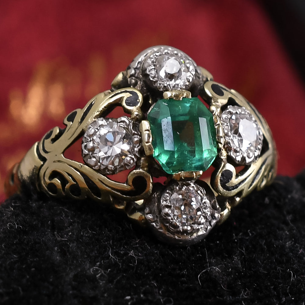 Mid-Victorian Emerald & Diamond Compass Point Cluster Ring