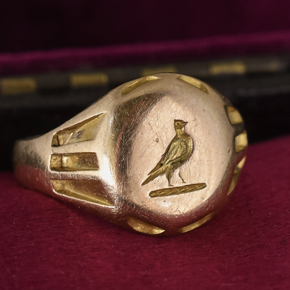 Victorian Lapwing Heraldic Intaglio Crest Singet Ring