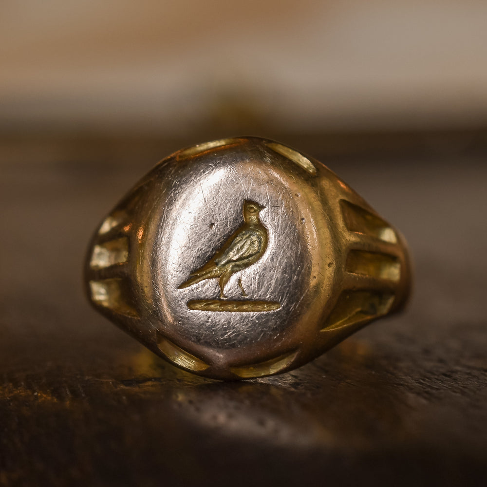 Victorian Lapwing Heraldic Intaglio Crest Singet Ring