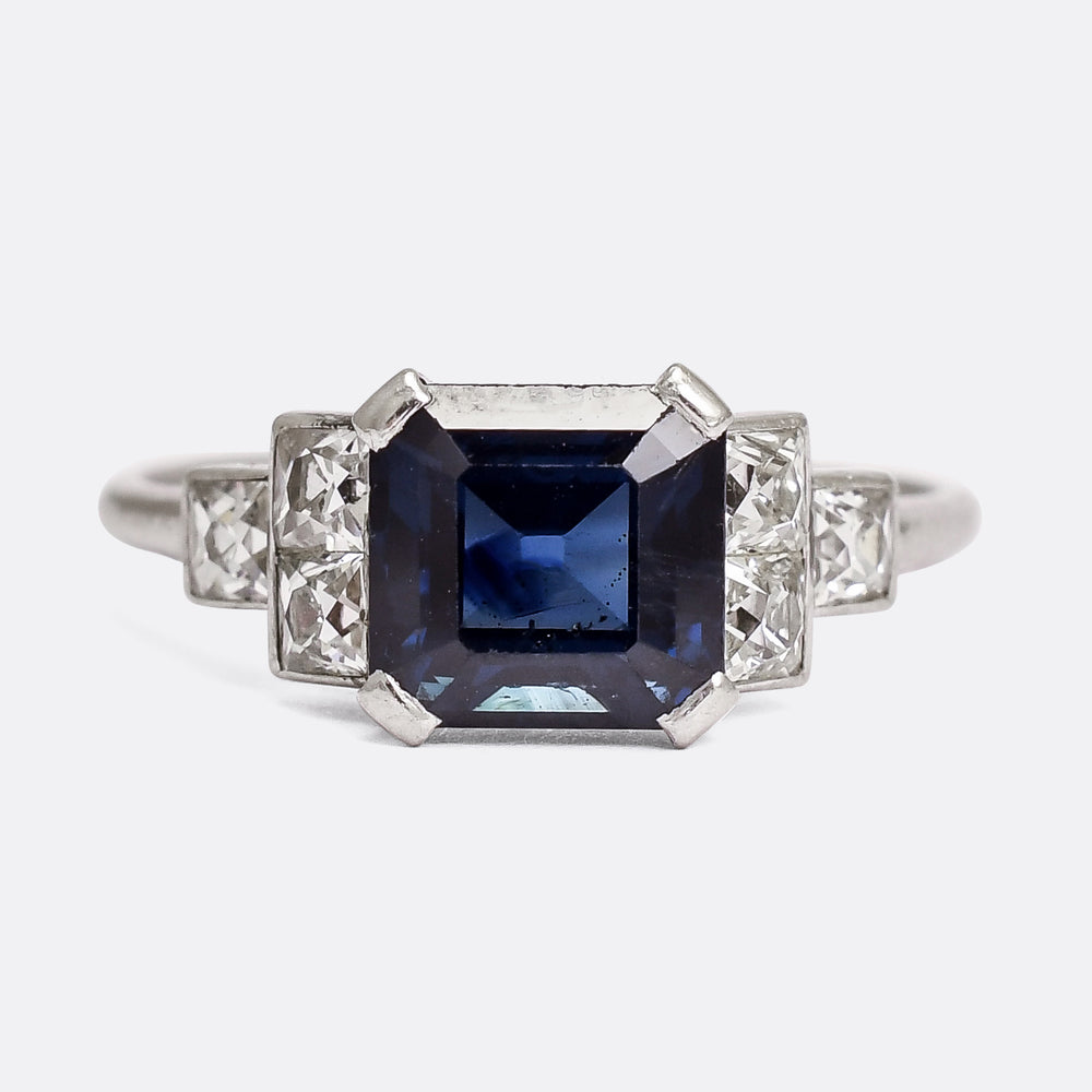 Art Deco 2.50ct Sapphire & Diamond Stepped Shoulders Solitaire Ring