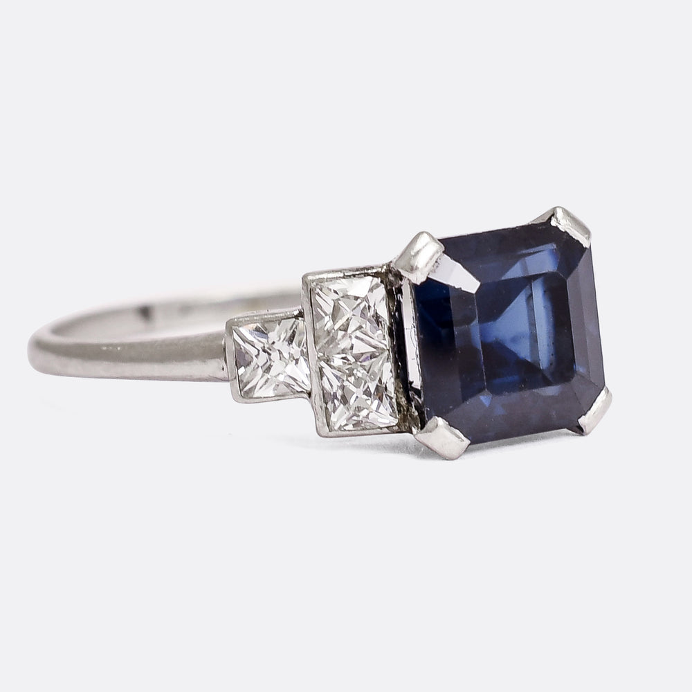 Art Deco 2.50ct Sapphire & Diamond Stepped Shoulders Solitaire Ring