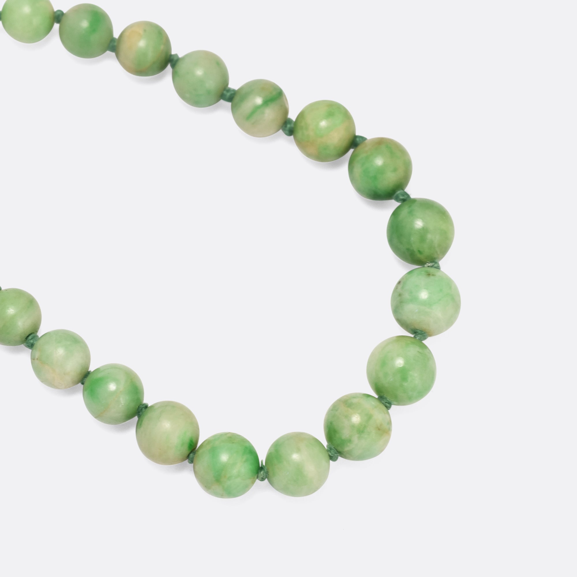 Beetle — Green bead jade necklace | seree